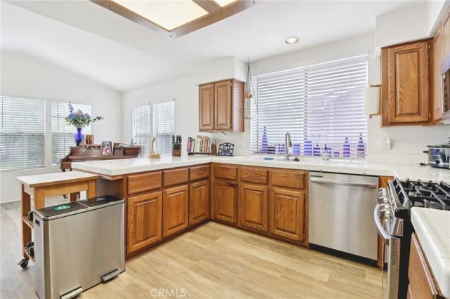 1043 Kite, Vista, CA 92081