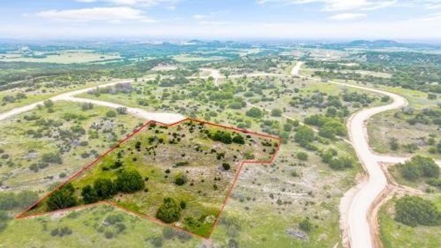 1102 Bluffview Ct, Glen Rose, TX 76043