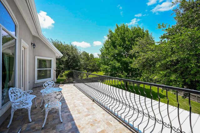 57 Cloverdale Court, Montgomery, TX 77356