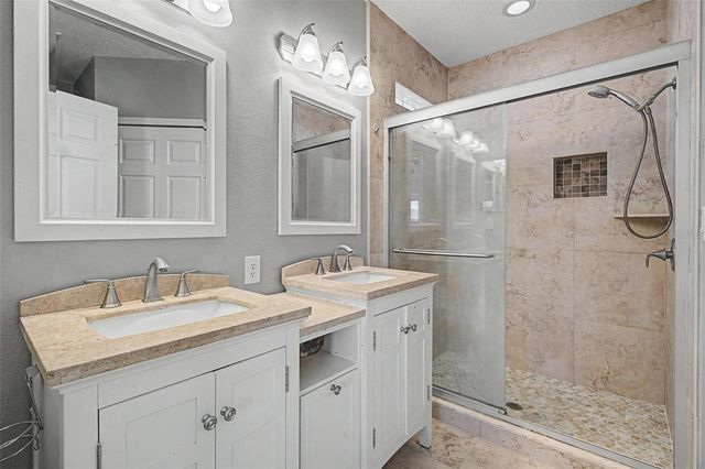 24520 SUMMER WIND COURT, Lutz, FL 33559