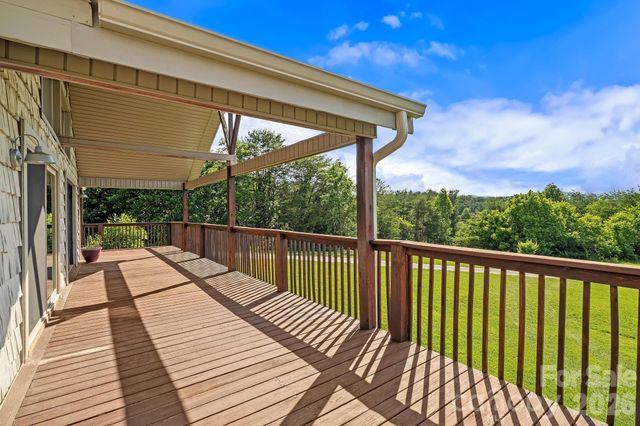72 Ed Debruhl Road, Alexander, NC 28701