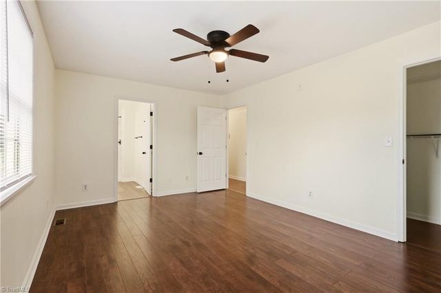 3206 Crestview Drive, High Point, NC 27260