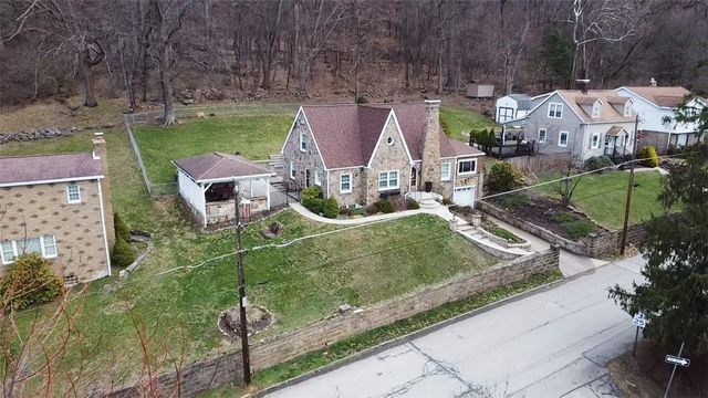 1025 Isabella Road, Connellsville, PA 15425