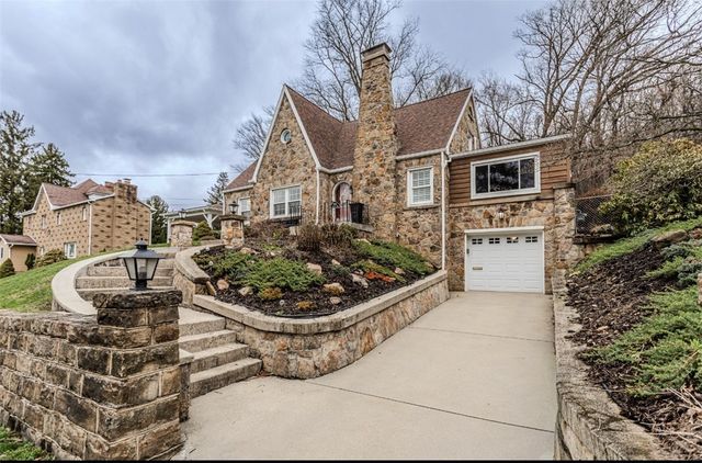 1025 Isabella Road, Connellsville, PA 15425