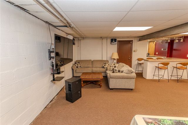 1025 Isabella Road, Connellsville, PA 15425