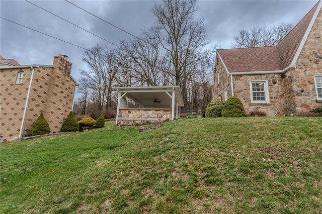 1025 Isabella Road, Connellsville, PA 15425