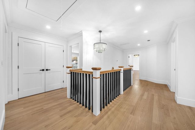 39 Sanders Lane, Bolton, MA 01740