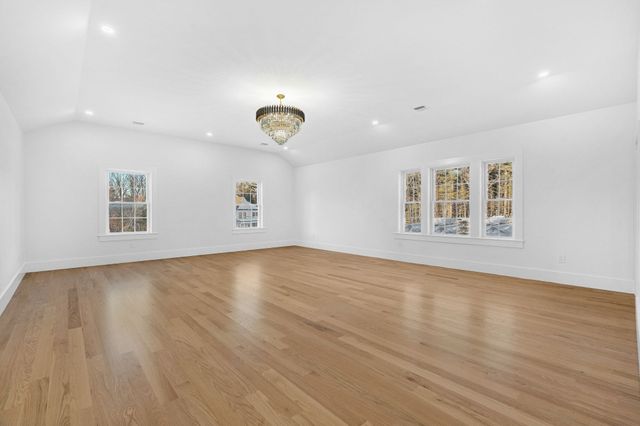 39 Sanders Lane, Bolton, MA 01740