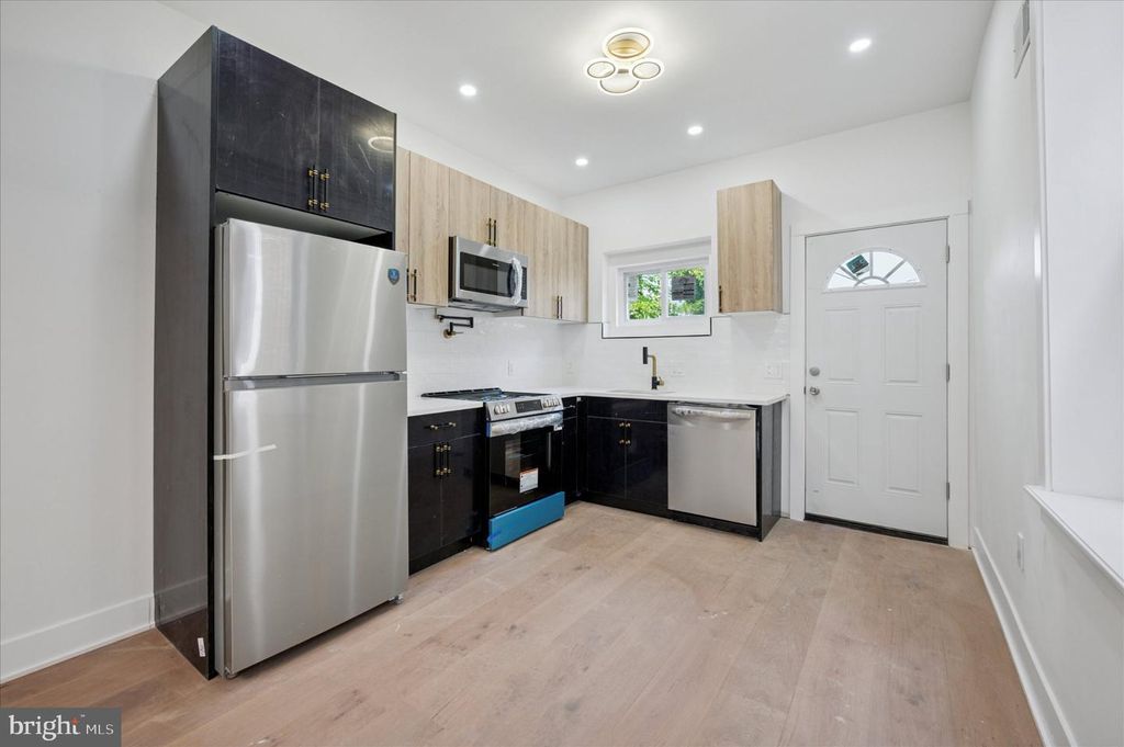 1809 MEDARY AVE, PHILADELPHIA, PA 19141 — photo 5