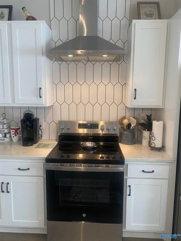 13 Kaylee Loop Road, Hartselle, AL 35640