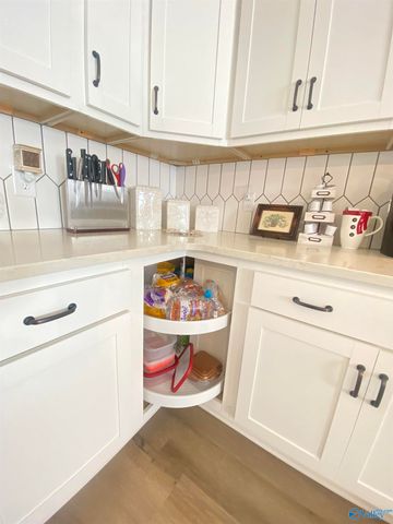 13 Kaylee Loop Road, Hartselle, AL 35640