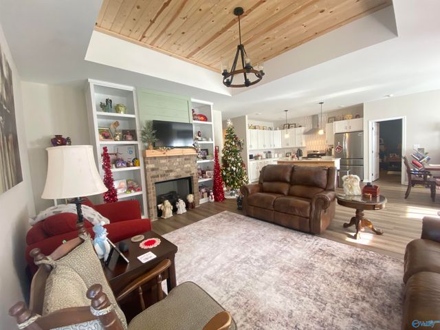 13 Kaylee Loop Road, Hartselle, AL 35640