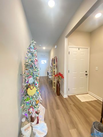 13 Kaylee Loop Road, Hartselle, AL 35640