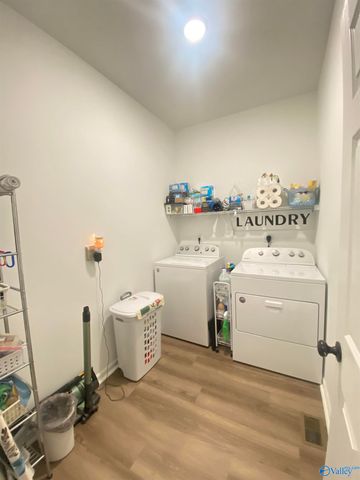 13 Kaylee Loop Road, Hartselle, AL 35640