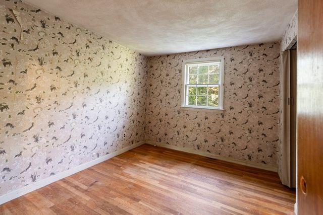 220 Essex St, Lynnfield, MA 01940