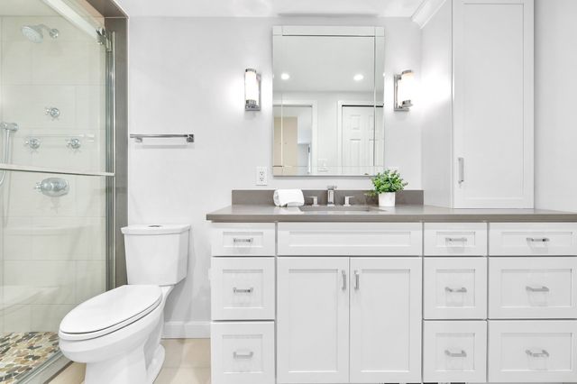 47 Harvard St B403, Boston, MA 02129