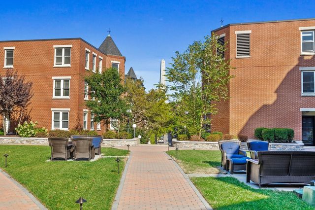 47 Harvard St B403, Boston, MA 02129
