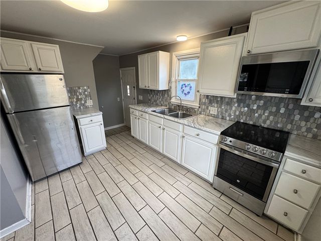 71 Hinchey Road, Gates, NY 14624
