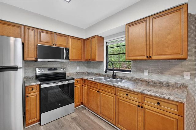 101 Saxon Street, Brunswick, GA 31525