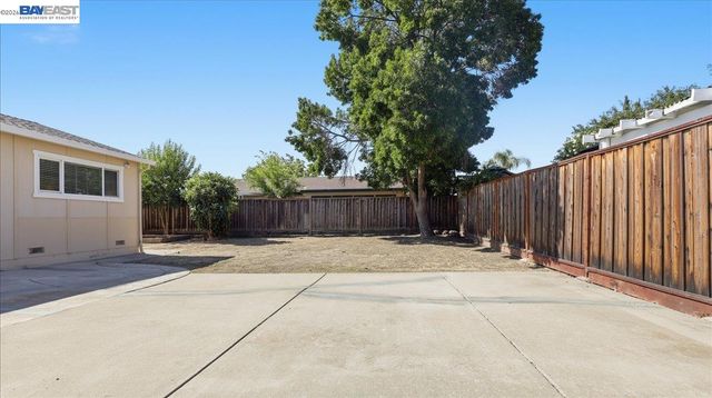 5939 Idlewild Ave, Livermore, CA 94551