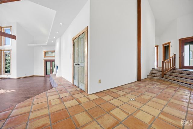 28221 Cumberland Road, Tehachapi, CA 93561