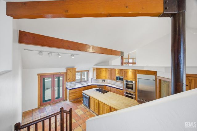 28221 Cumberland Road, Tehachapi, CA 93561
