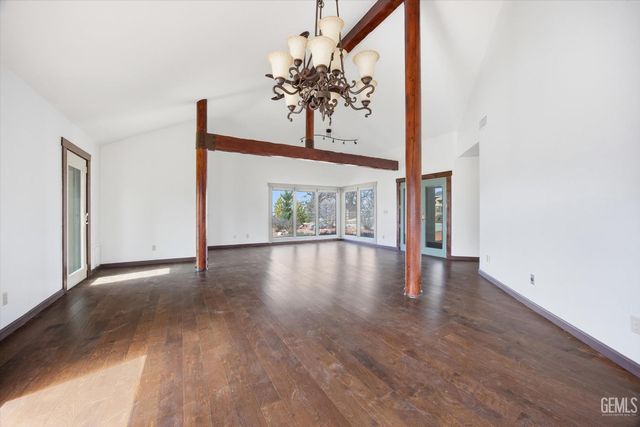 28221 Cumberland Road, Tehachapi, CA 93561