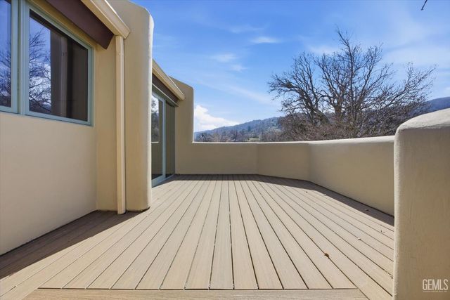 28221 Cumberland Road, Tehachapi, CA 93561