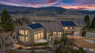 28221 Cumberland Road, Tehachapi, CA 93561