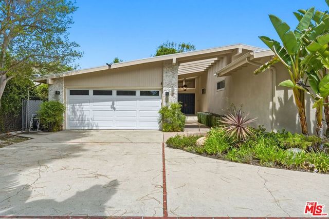 13019 Addison Street, Sherman Oaks, CA 91423