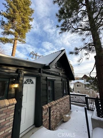 2410 Secret, Running Springs, CA 92382