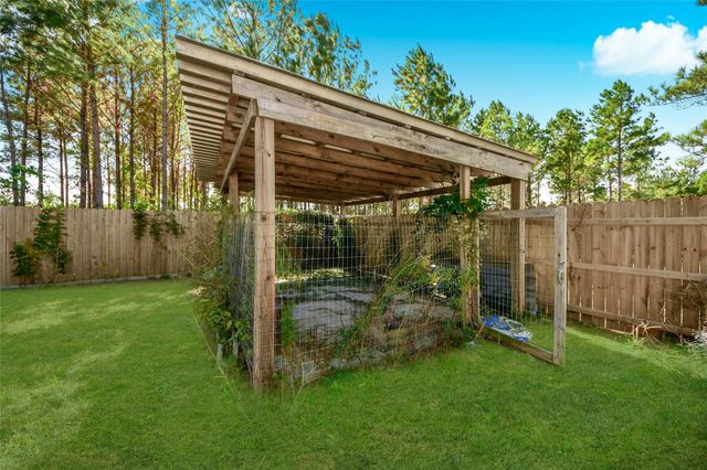 450 Road 5512, Cleveland, TX 77327
