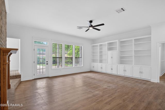 200 Autumn Oak Bend, Lafayette, LA 70508