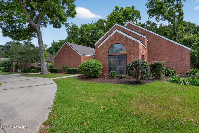 200 Autumn Oak Bend, Lafayette, LA 70508