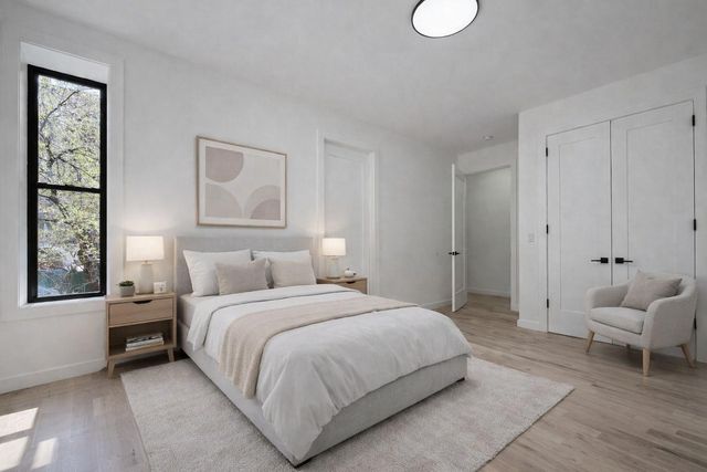 229 W 97th St Apt 2D, New York City, NY 10025