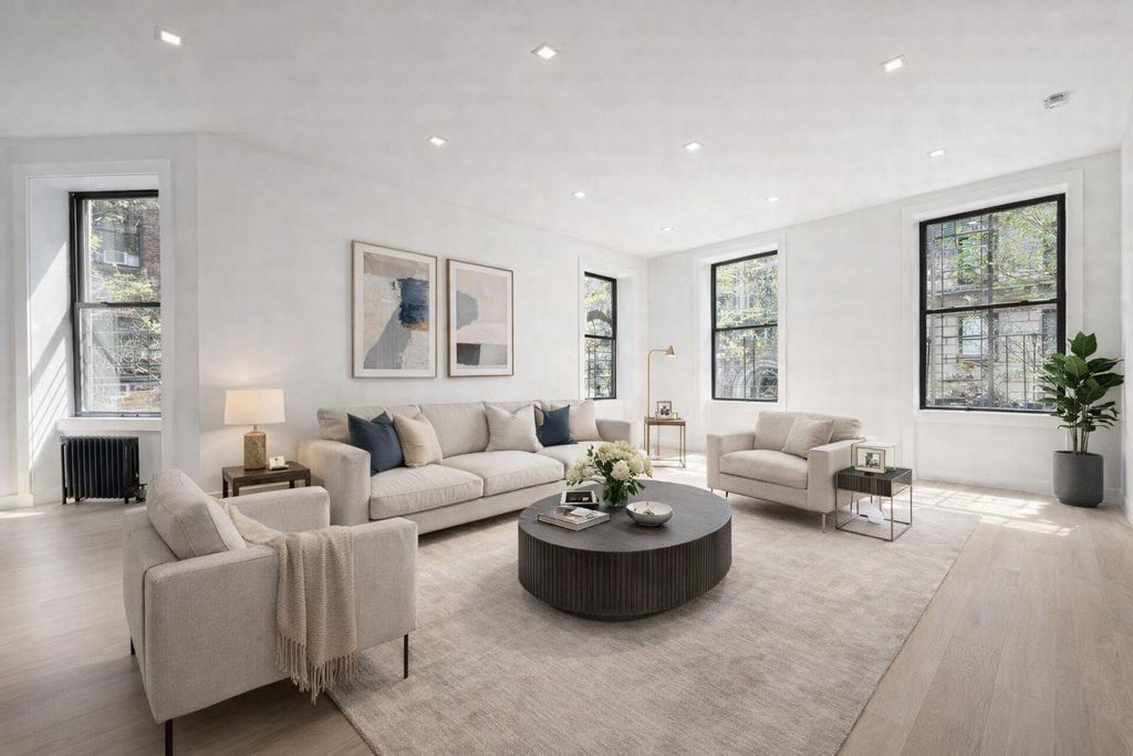 229 W 97th St Apt 2D, New York City, NY 10025