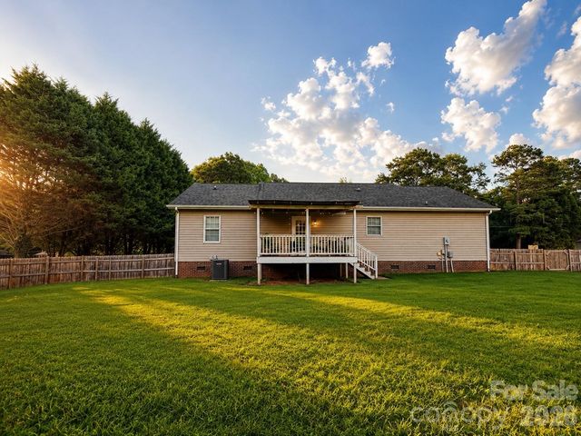 369 Cooper Farm Road, Statesville, NC 28625