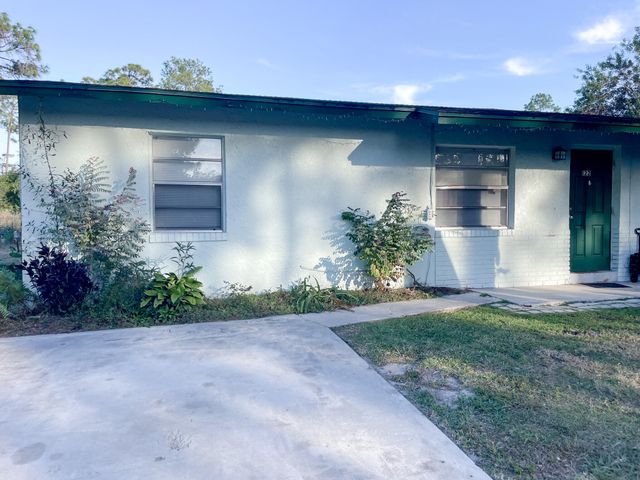 122 Laidback Way, Fort Pierce, FL 34945