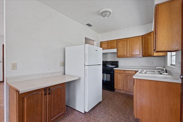 23832 NW 183RD ROAD, High Springs, FL 32643