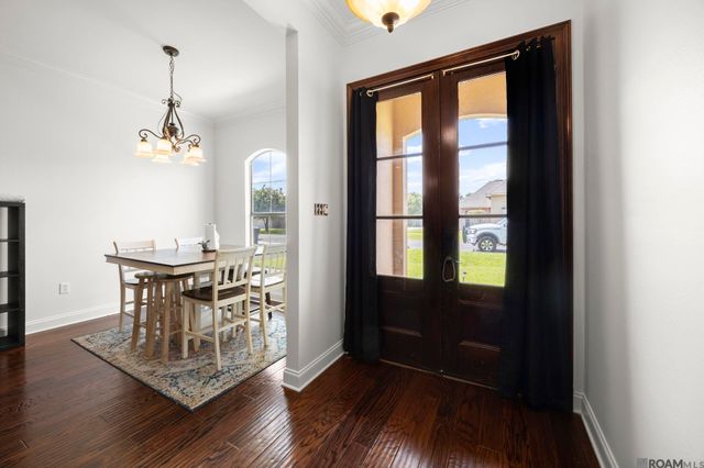 722 E Oak Haven St, Gonzales, LA 70737