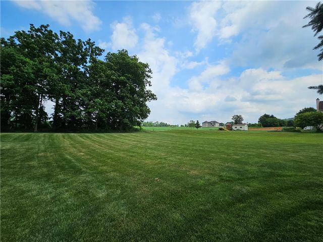 115 Fox Run, Williams Twp, PA 18042