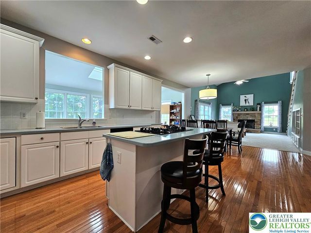 115 Fox Run, Williams Twp, PA 18042
