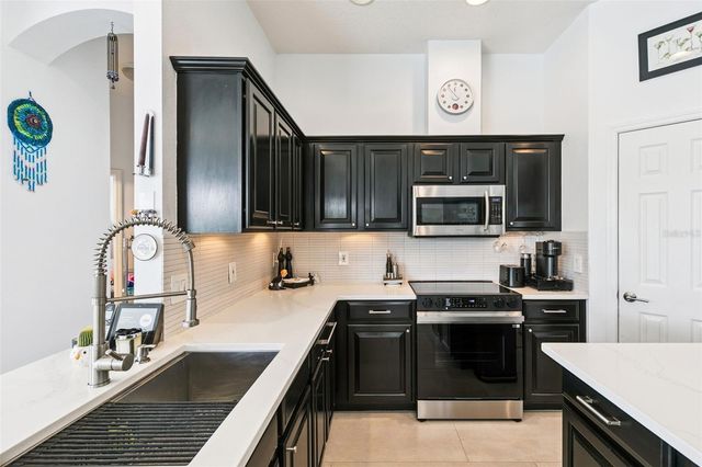 1652 CHERRY RIDGE DRIVE, Lake Mary, FL 32746