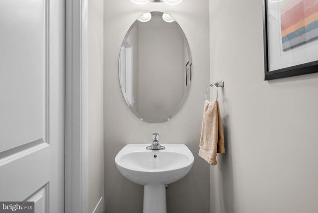 119 DECOVERLY DR, Gaithersburg, MD 20878