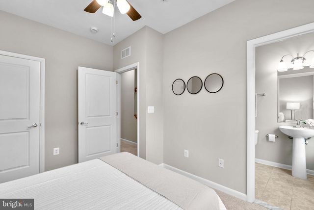 119 DECOVERLY DR, Gaithersburg, MD 20878