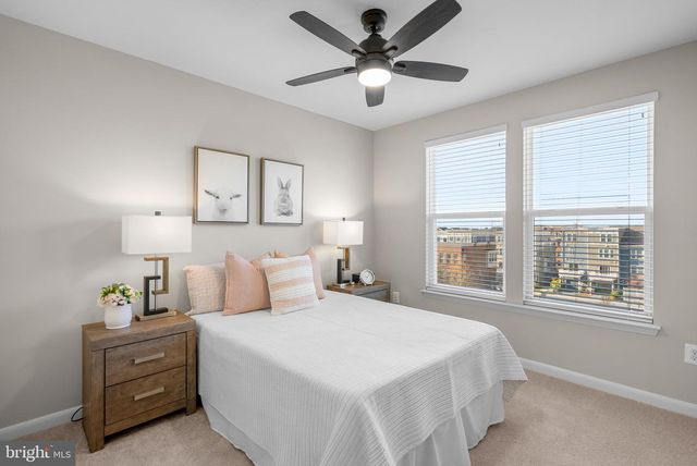 119 DECOVERLY DR, Gaithersburg, MD 20878