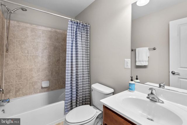 119 DECOVERLY DR, Gaithersburg, MD 20878