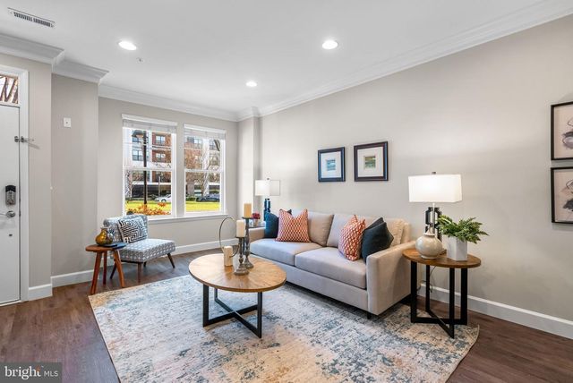 119 DECOVERLY DR, Gaithersburg, MD 20878