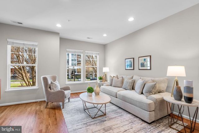 119 DECOVERLY DR, Gaithersburg, MD 20878