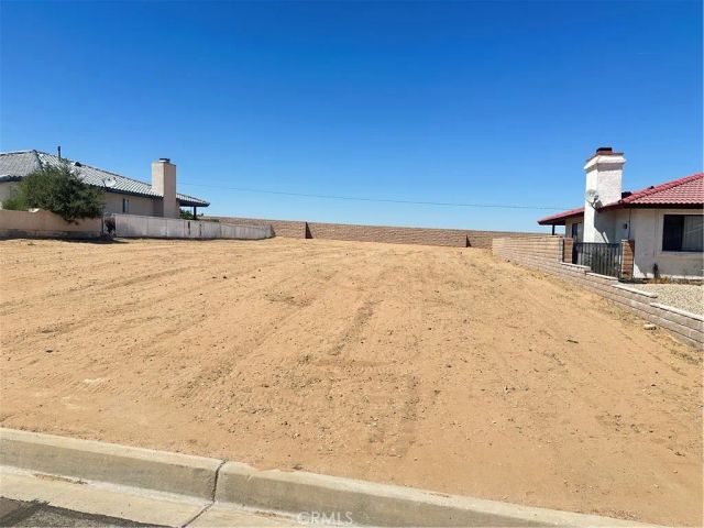 14620 Cool Glen, Helendale, CA 92342